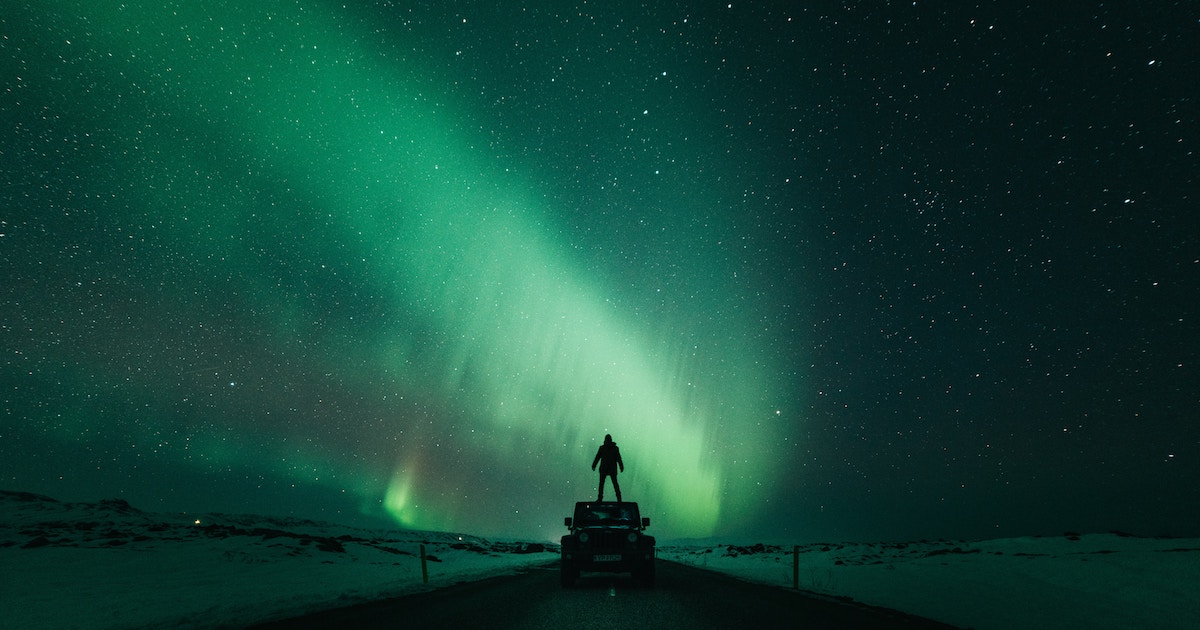 kristopher-roller-499300-unsplash